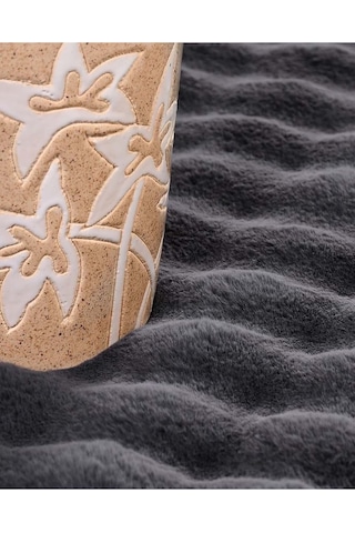 Raschel Carpet Koyu Gri Yumuşak Bubble Kaymaz Özel Taban Peluş Halı Yolluk