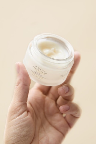 Nemlendirici & Yenileyici Bakım Kremi