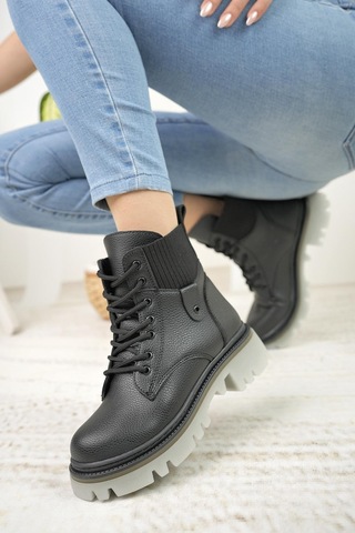 Nesil Shoes Dvm 5003 Siyah Bağcıklı Kadın Bot-siyah Siyah