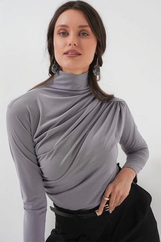 Defymoda 925 Büzgü Detaylı Sandy Bluz - Gri Gri