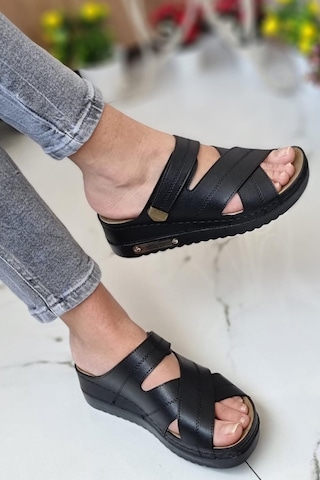 Neon Shoes Kadın Günlük Terlik Terletmeyen Anatomik Ortopedik Taban Suni Deri Anne Dışarı Ev Terliği 3005-07 001