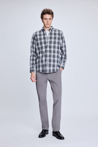 Hatemoğlu Gri Slim Fit Kareli Düğmeli Yaka Uzun Kollu Pamuklu Gömlek 19151010014a 140 1964071 Gri