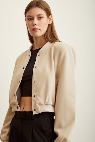 Never More Astarlı Çıt Çıtlı Mont Bej