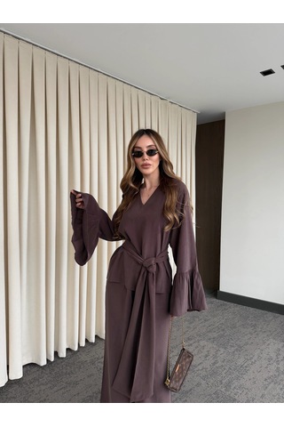 Laluvia Kahverengi Kolları Volanlı Bluz Pantolon Takım - 0812 Haki