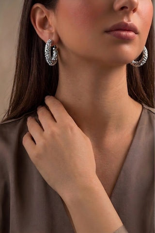 Taşlı Fitil Küpe Gümüş Renkli Kristal Taşlı Zarif Kadın Küpe, Şık Parlak Tasarım Günlük Ve Özel Kullanıma Uygun Aksesuar Gümüş Taşlı Fitil Küpe Gümüş Renkli Kristal Taşlı Zarif Kadın Küpe, Şık Parlak Tasarım Günlük Ve Özel Kullanıma Uygun Aksesuar Gümüş