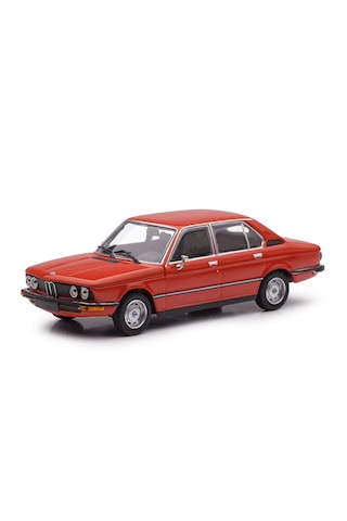 1:43 Maxichamps 1972 Bmw 520