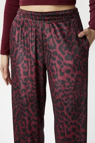 Ritnice Kadın Hide Kadife Bel Lastikli Cepli Bordo Leopar Pantolon Bordo Leopar Bordo