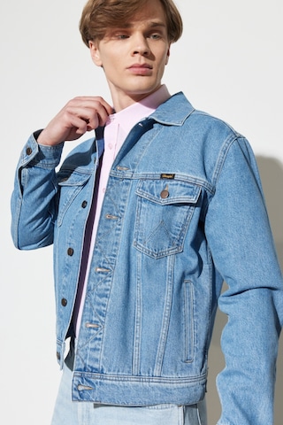 Wrangler Trucker Regular Fit Normal Kesim %100 Pamuk Açık Mavi Jean Kot Ceket W410El44L Mavi