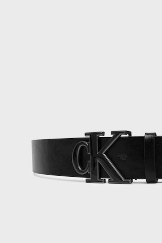 Calvin Klein % 100 Deri Tokalı Kemer Lv04d7150gwca Erkek Kemer Lv04d7150g Wca Siyah