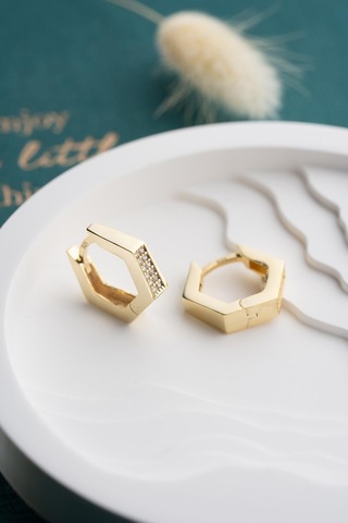 925 Ayar Gümüş Gold Kaplama Zirkon Taşlı Beşgen Model Küpe Altın