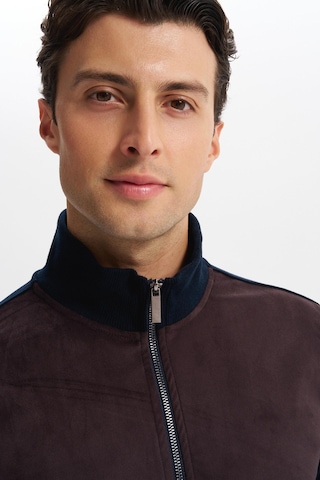 AR-MA Arma Erkek Regular Fit Selanik Kumaş Dik Yaka Fleto Cepli Basic Sweatshirt Kazak K30324698502 Lacivert