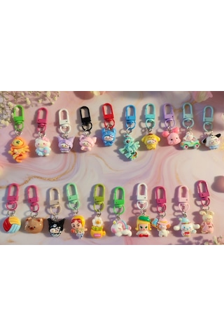 Sevimli Kawaii Anahtarlık Seti 100'lü Karışık Karakter & Hayvan Figürlü Çanta Süsü + Fermuar Süsü Çok Renkli