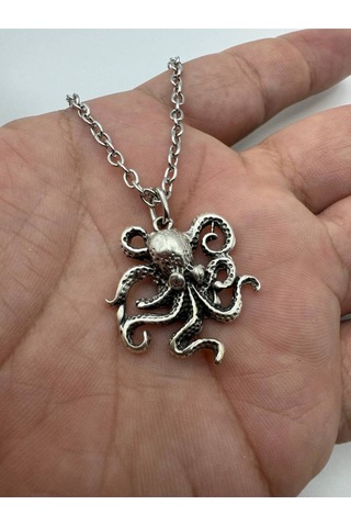 Ahtapot Figürlü Unisex Kolye Deniz Ruhunu Yansıtan, Güçlü Ve Özgün Tasarım Çok renkli