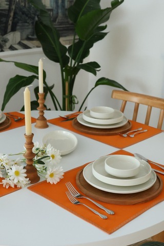 Yakacihome 4'lü Pera Turuncu Biye Detaylı Duck Keten Yıkanabilir, Leke Tutmaz Supla Amerikan Servis Seti Turuncu