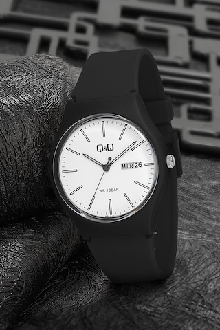 Q&Q QCG21201 Su Geçirmez Çift Takvimli Unisex Kol Saati