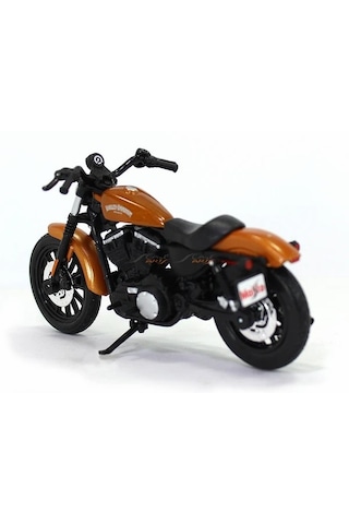 Harley Davidson 2014 Sportster Iron 883 1:18 Model Motosiklet