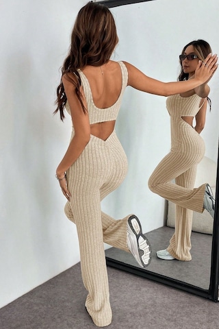 Kadın Bej Yivli Sırtı Açık İnce Tulum Bej
