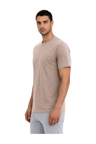 Arma Ar-ma Erkek Bisiklet Yaka Tişört Baskisiz Basic Örme Kumaş Regular Fit %47 Modal %47 Pamuk %6 Likra 30/1 Penye Modal Full Likra Süprem Y31344473002 Gri-bej G8