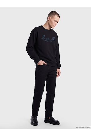 LC Waikiki Lc Waıkıkı Siyah Bisiklet Yaka Marseille Baskılı Erkek Sweatshirt