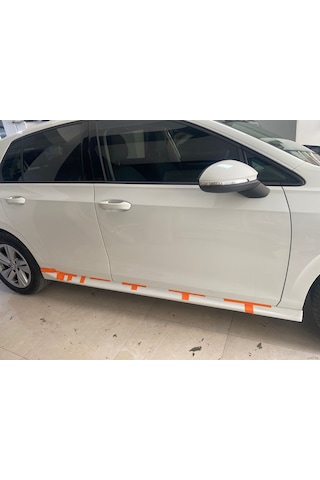 Golf 8 Marşpiyel Plastik Boyasız