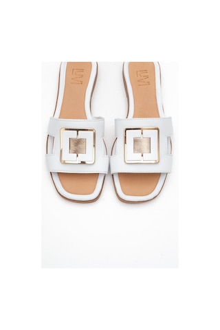 Luvishoes Millie Beyaz Hakiki Deri Tokalı Kadın Terlik Beyaz