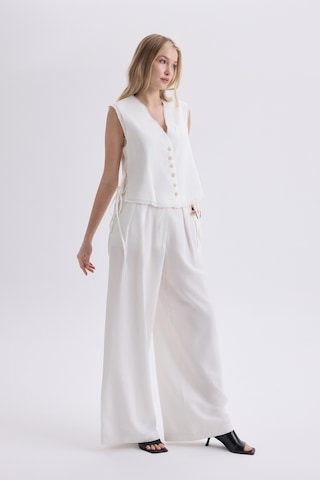 Mai Collection Mai Studios Co. Shonas Bağcık Detay Ekru Yelek Pantolon Takım Ekru