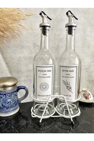 Beyaz Standlı Akıtıcılı Şeffaf 750 Ml Beyaz Etiketli Yağlık Yağdanlık