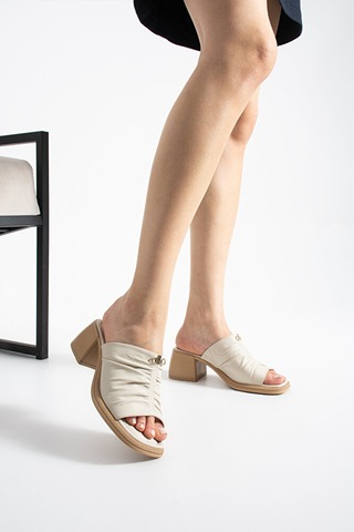 Dericia Shoes Radiance Hakiki Deri Kadın Günlük Rahat Topuklu Terlik Bej