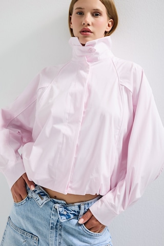 Itsbasic Kadın Pembe Renk W5 Oversize Özel Organik Kumaş Tasarım Gömlek Ceket