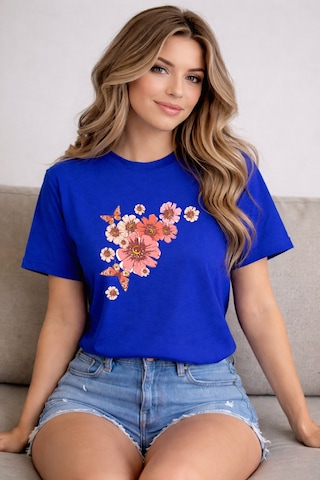 Herkesemoda Pembe Çiçekler Baskı Detaylı Basic T-shirt Mavi