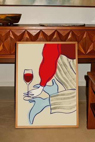 Wine Women Temalı Dekoratif Poster Tablo Ahşap Çerçeveli
