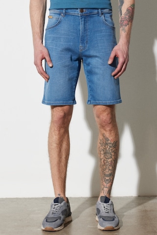Wrangler Regular Fit Normal Kesim Normal Bel Açık Mavi Esnek Jean Kot Şort W11CAG42E Mavi