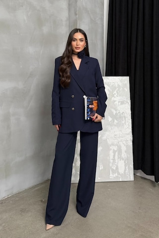 Msm Fashion Kadın İkili Blazer Ceket Pantolon Takım Aksesuar Ve Düğme Detaylı Bol Paça Lacivert