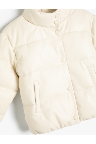 Koton Oversize Şişme Mont Deri Görünümlü Dik Yaka Su Geçirmez Ekru 5wkg20035aw Ekru