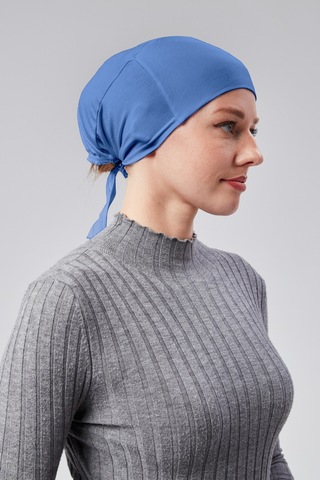 Kadın Tesettür Likralı Penye Dikişsiz Kaymaz Düz Bağlamalı Bone Açık Kot