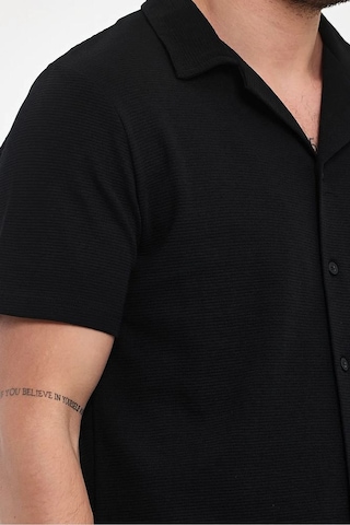 Erkek Rahat Kalıp Ottoman Kumaş Nefes Alabilen Pamuklu Apaş Yaka Gömlek Siyah