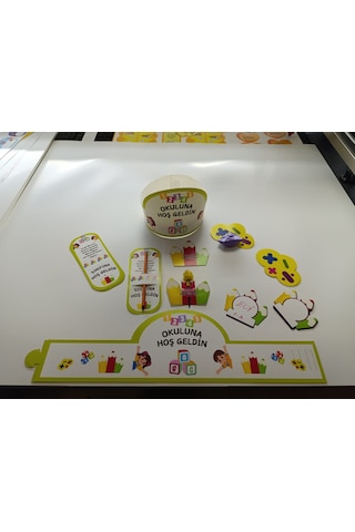 Okuluna / Sınıfına Hoş Geldin Öğrenci Tacı Ve Hediye Kartı Seti 5 Parça 8'li 05 7