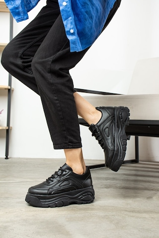 Günlük Kadın Spor Ayakkabı Yüksek Kalın Taban 6 Cm Suni Deri Sneaker 001 Siyah