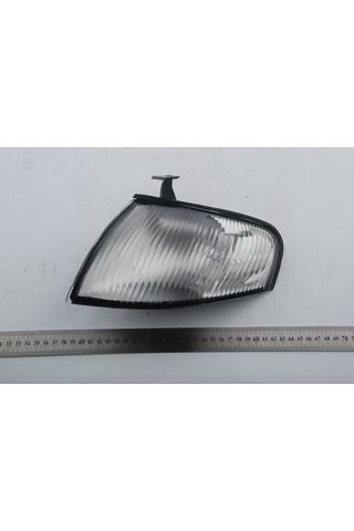 Tyc Sol Sinyal Beyaz Mazda 323 Familia 1997-1998 Uyumlu B21h5107ob