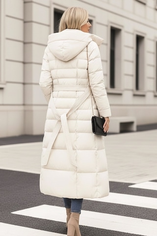 Günlük Kışlık Tam Boy Şişme Kadın Mont Beyaz