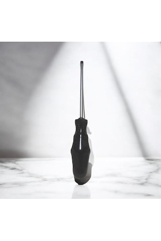 Tekli Tornavida Düz 5 125mm Siyah Renk Mıknatıslı