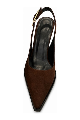 Papucumun Dünyası Siyah Slingback Sivri Burun Topukta Gold Metal Detaylı Ayarlanabilir Arka Tokalı Stiletto Kahverengi