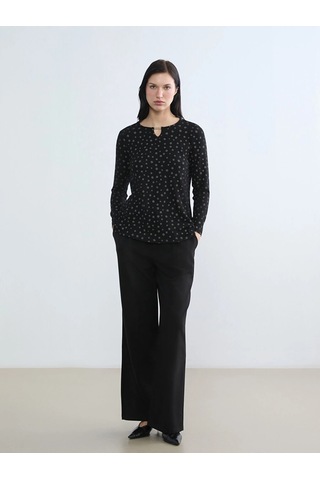 LC Waikiki Lcw Grace Siyah Bisiklet Yaka Desenli Bluz Black Prınted 1