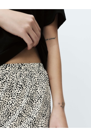 Marks & Spencer Pamuk Karışımlı Desenli Şortlu Pijama Takımı T37004644F Siyah Mix