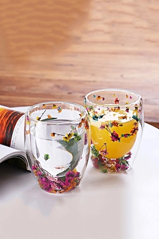 Tilbe Home 2'li Çift Cidarlı Flower Cup 350ml Çiçekli Bardak Kahve Çay Bardağı El Yapımı Cam Bardak Çiçekli