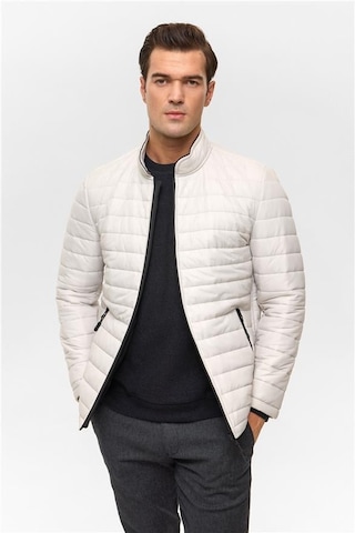 Taş Slim Kapitone Mont Taş