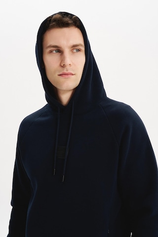 AR-MA Arma Erkek Regular Fit Kapüşonlu Fermuarlı Kanguru Cepli Sweatshirt Pamuk Polyester Karışım K30254628602 Lacivert