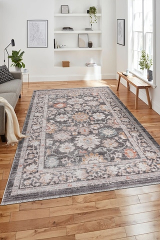 Retrova Halı Koleksiyonu Vintage Eskitme Desenli, 6 Mm İnce Form, Tozumaz Ve Kolay Temizlik Renkli