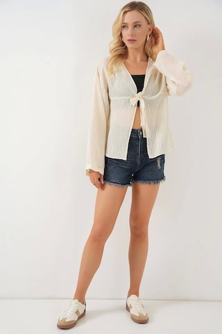 Önü Bağcıklı Bluz 952 - Krem Krem