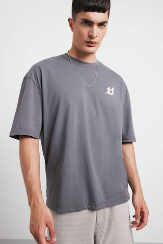 Defacto Loose Fit Bisiklet Yaka Sırt Baskılı Kısa Kollu Tişört F5733ax25augr367 Gri